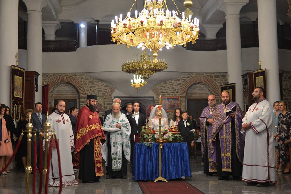 Vencanje u Crkvi Svetog Blagovestenja
