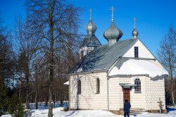 jarek11 
The Orthodox cementary chapel in Suchowolce 
2021-02-27 20:12:29