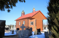 jarek11 
The Orthodox cementary chapel in Żerczyce 
2021-03-07 20:47:29