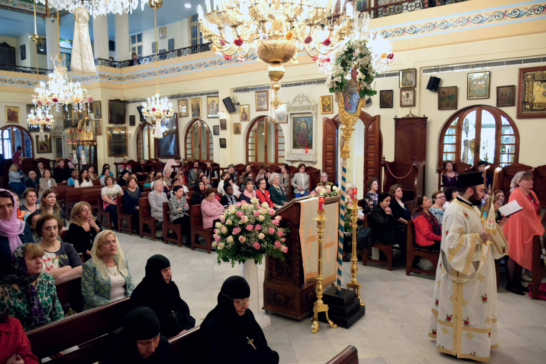 Liturgia w Paschalny Piątek, Arabowie, Rosjanie i nie tylko 2019