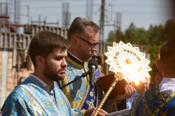 palavos 
Feast at Zaleszany 
2021-04-06 23:40:45