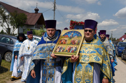 palavos 
Feast at Zaleszany 
2021-04-08 16:41:09