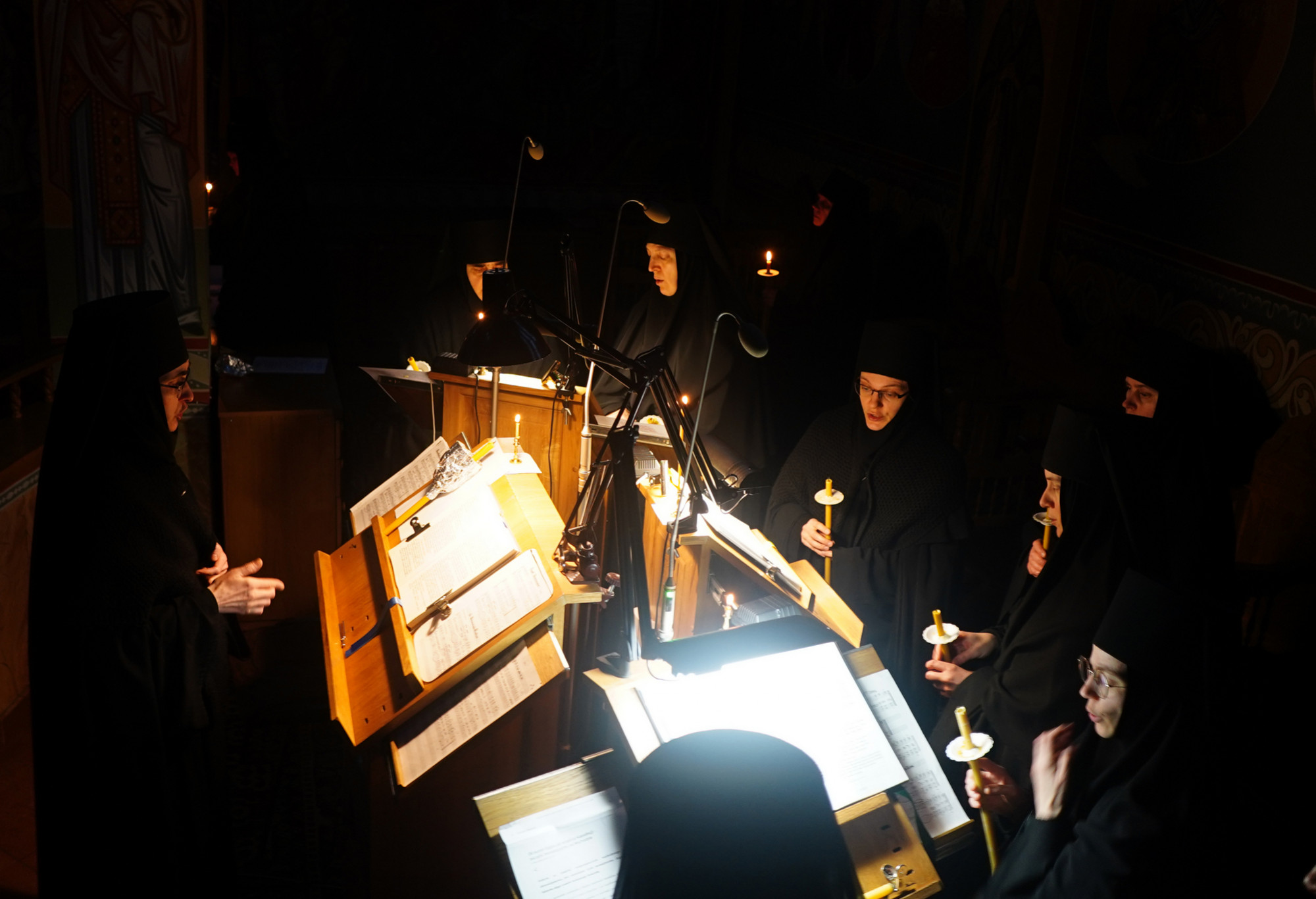 "Twelve Gospels" reading in Zwierki Convent