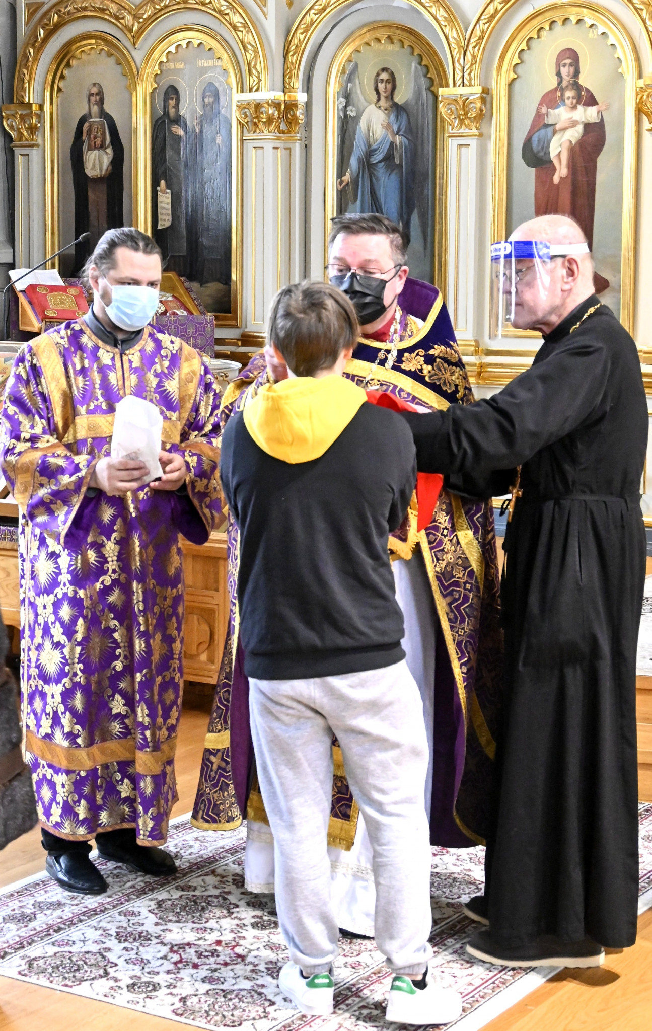 Covid communion