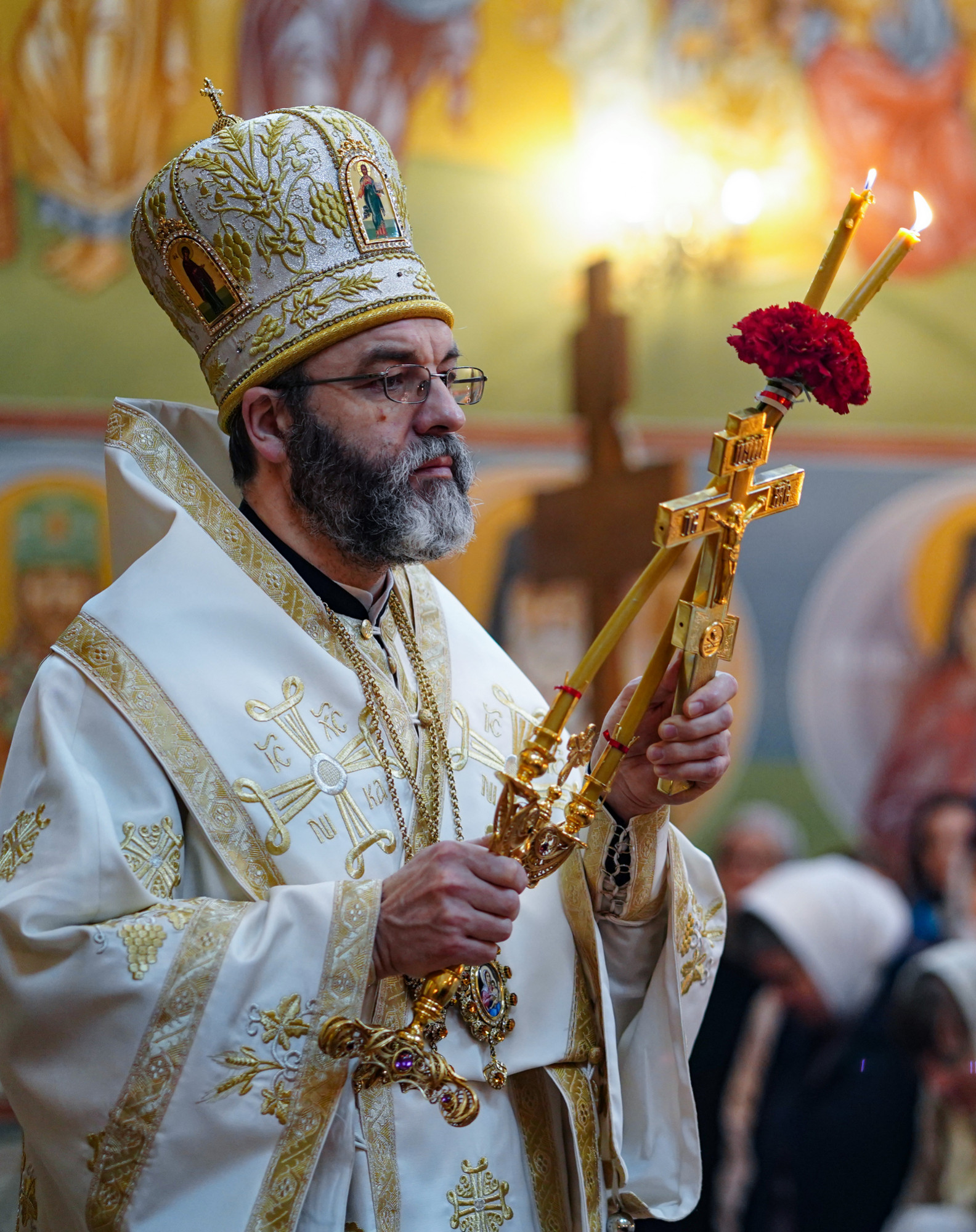 Archbishop Jakub celebrating Divine Liturgy in Zwierki Convent