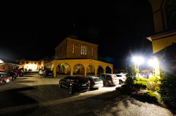 jarek 
Paschal Matins in Zwierki Convent 
2021-05-07 20:04:17