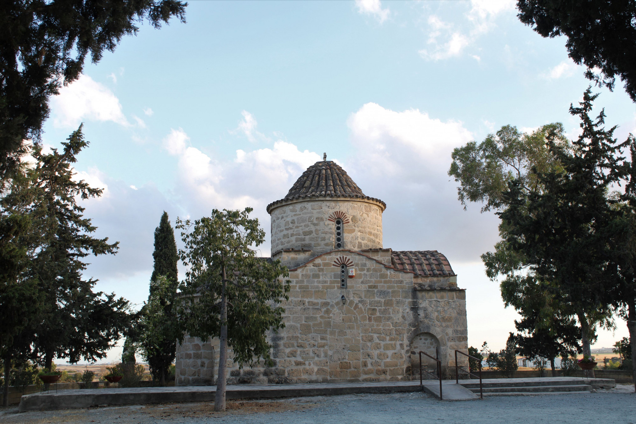 Ayios Georgios Makris, Larnaca