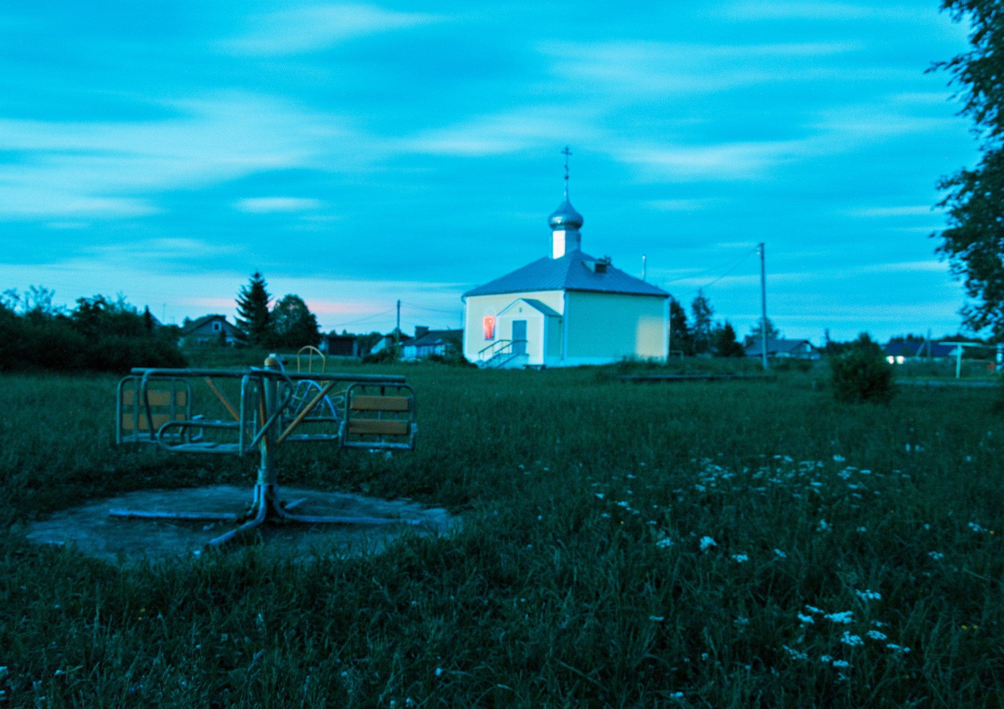 ЛЕТНЯЯ НОЧЬ