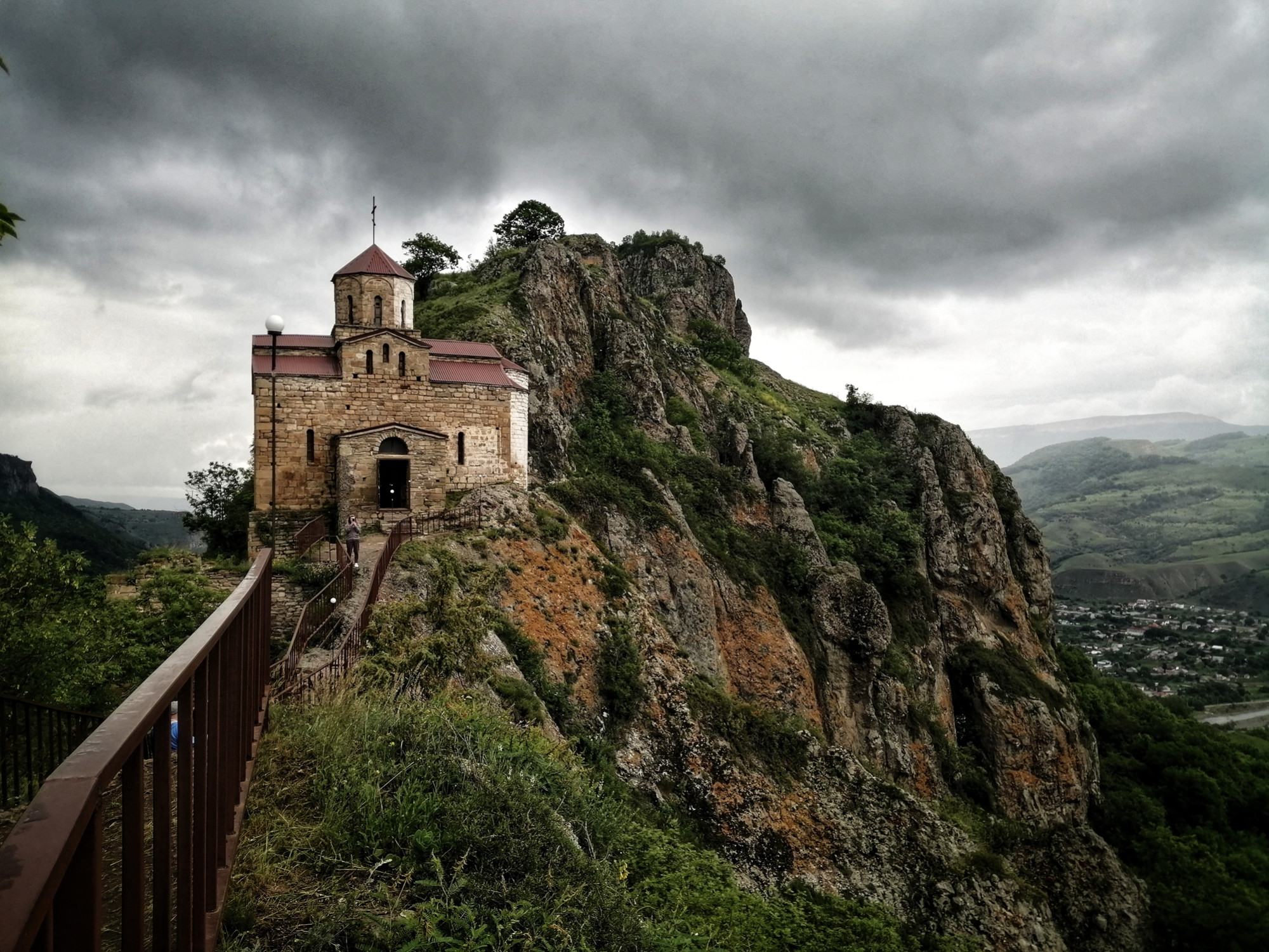 Shoana church