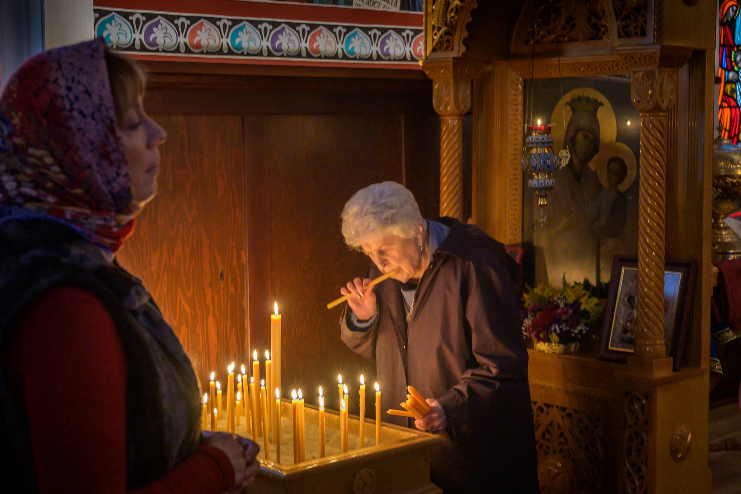 Lighting the candles, St. Sava Jackson