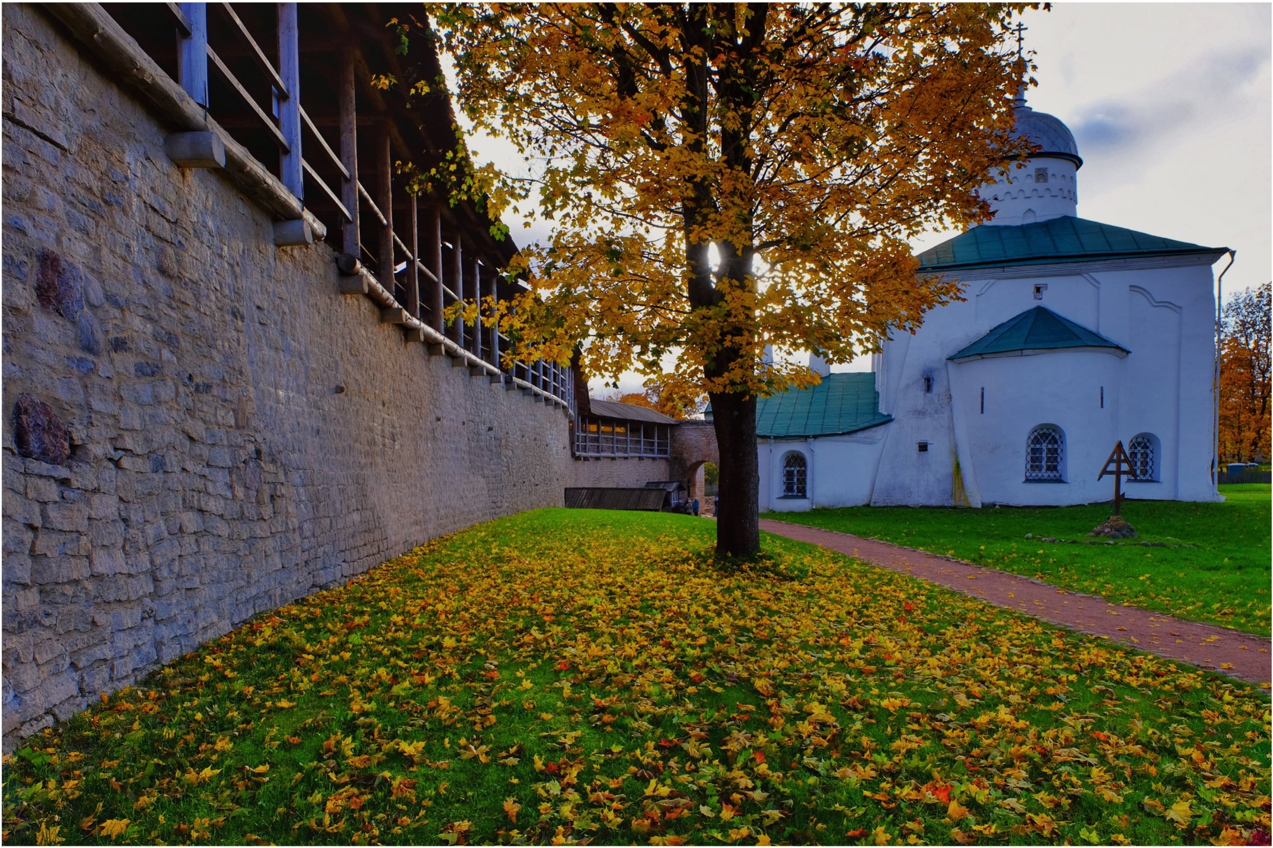 Изборск