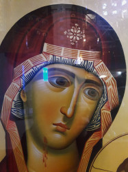 Florin_Sumalan 
Panagia Portaitissa (detail) - Dormition of the Theotokos Church, Deva 
2021-06-05 17:25:12