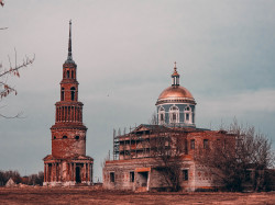 arteezee 
Троицкий храм 
2021-06-14 15:22:27