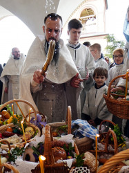 jarek11 
The Great Saturday in Zwierki Convent 
2021-06-18 08:01:40