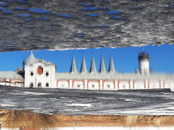 mikraskope 
Tikhvinsky Uspensky Monastery. Reflection. 
2021-06-22 11:45:55