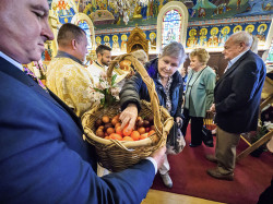 Lazo 
Pascha, St. Sava Serbian Orthodox Church, Jackson, California 
2021-06-26 01:40:26