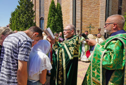 jarek 
The Holy Spirit feast in the Holy Spirit Orthodox church in Białystok 
2021-06-26 21:13:16
