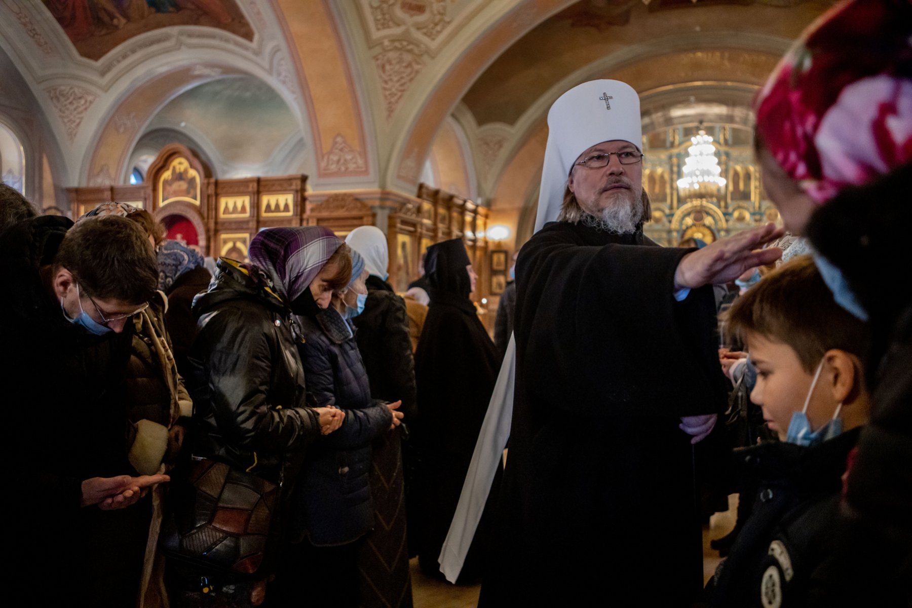 Освящение двух пределов храма