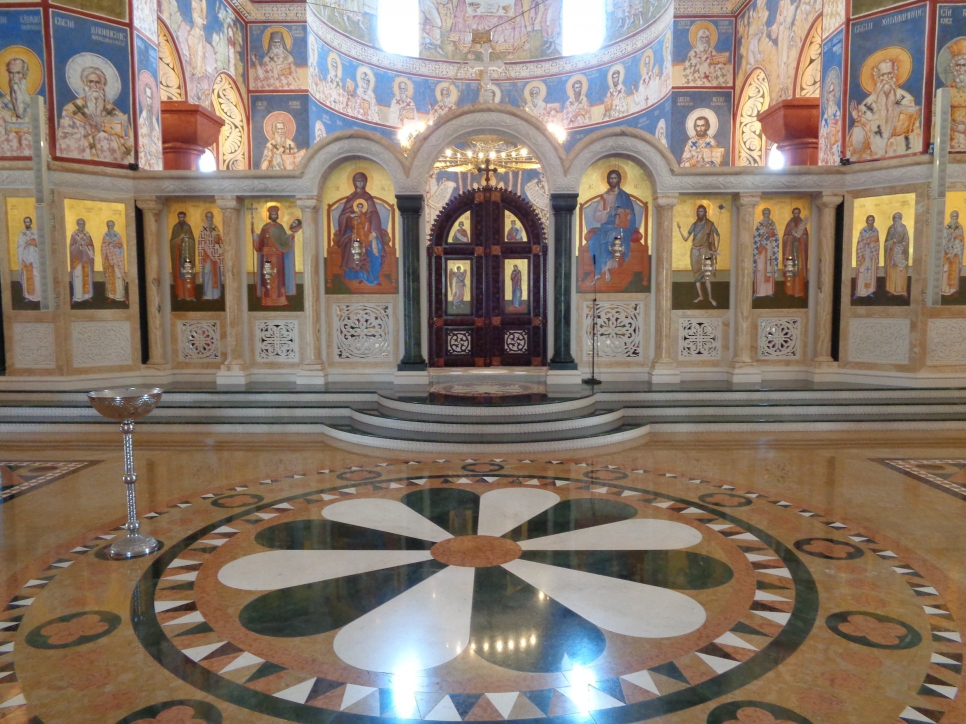 Иконостас у Бару