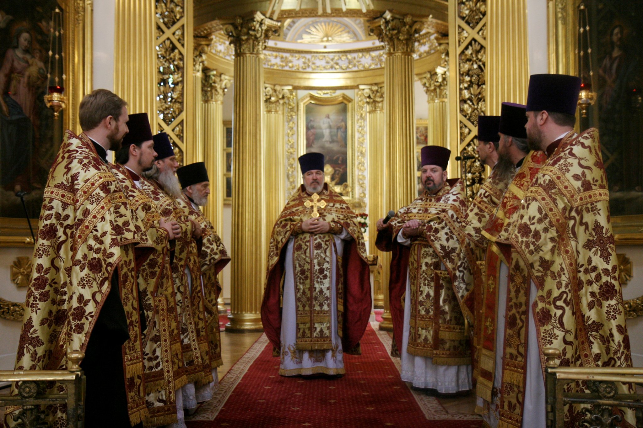 Чествование настоятеля