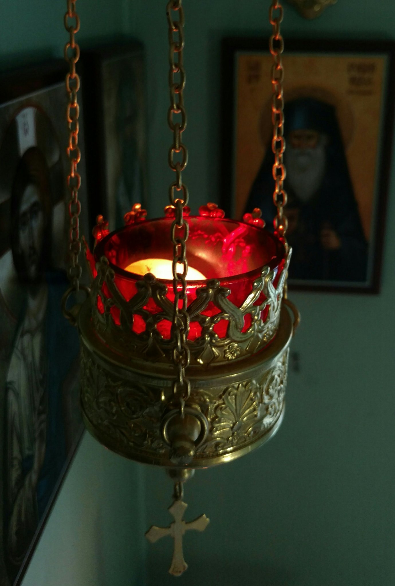 Lampada and icons