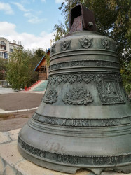 Viktorhromov 
Старинный колокол 
2021-07-01 15:55:23