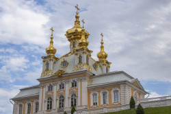 Vlad582 
Церковь Петра и павла в Петергофе  
2021-07-02 02:14:52