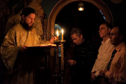 eliasastro 
Hearing the Holy Gospel.  
2021-07-02 21:14:31