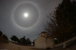 eliasastro 
Lunar hallo over ancient chapel.  
2021-07-02 21:27:40