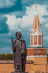 Kashin 
Памятник Сергию Радонежскому/The monument to Sergius of Radonezh 
2021-07-04 11:28:14