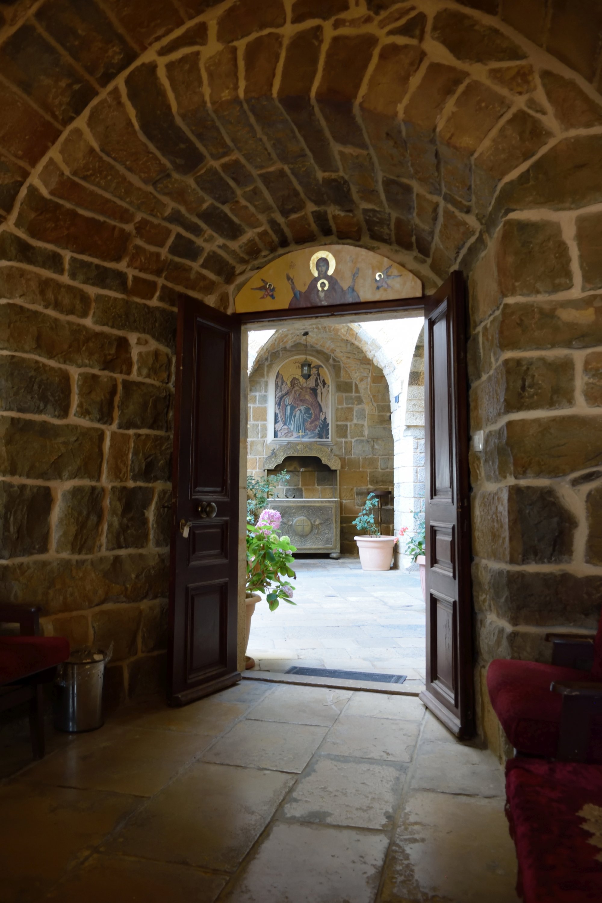Spojrzenie z salonu monasteru św. Eliasza Szłajja, 2021