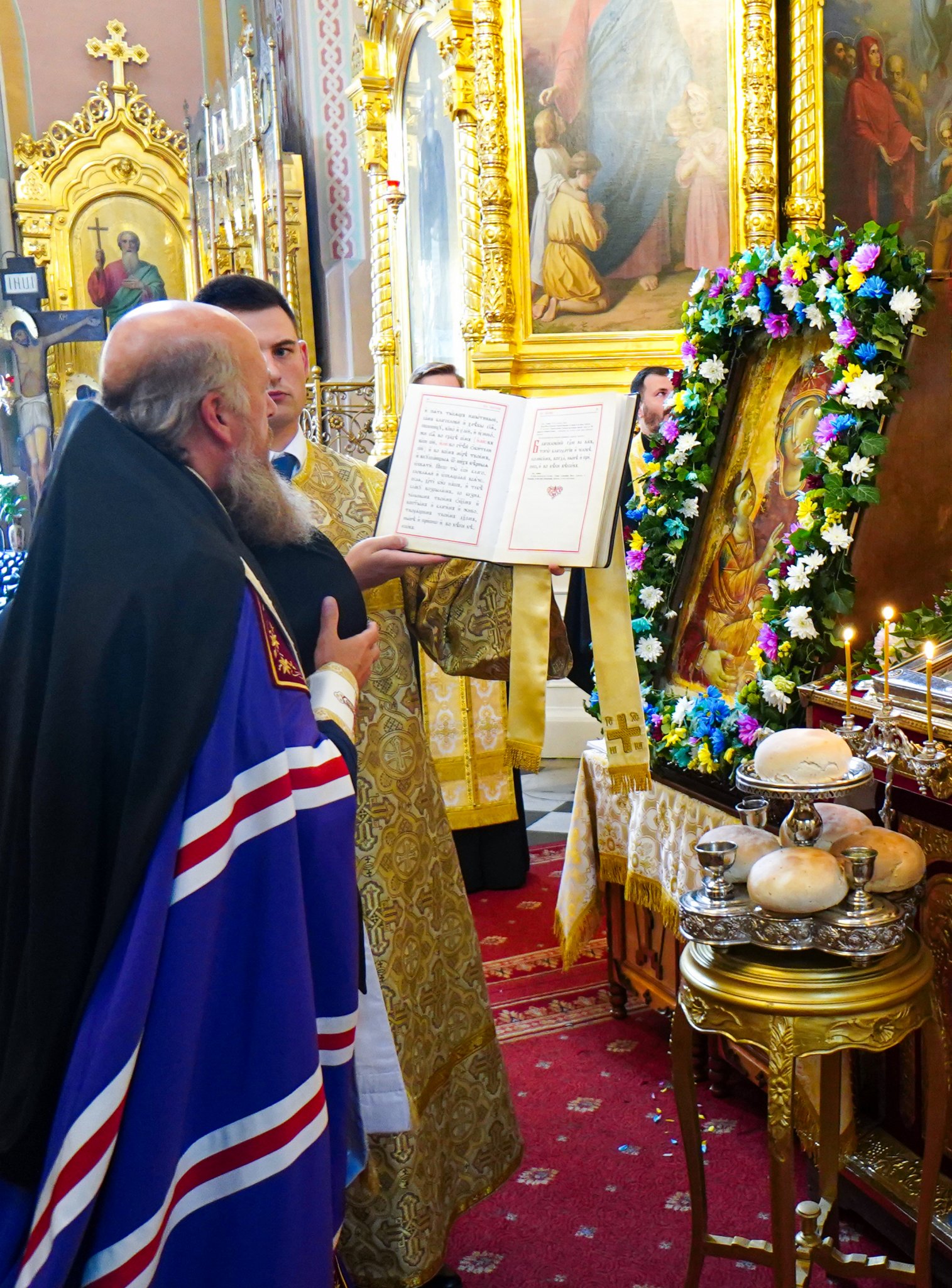 Patronal feast in St. Mary Magdalene Cathedral in Warsaw - the all-night vigil 