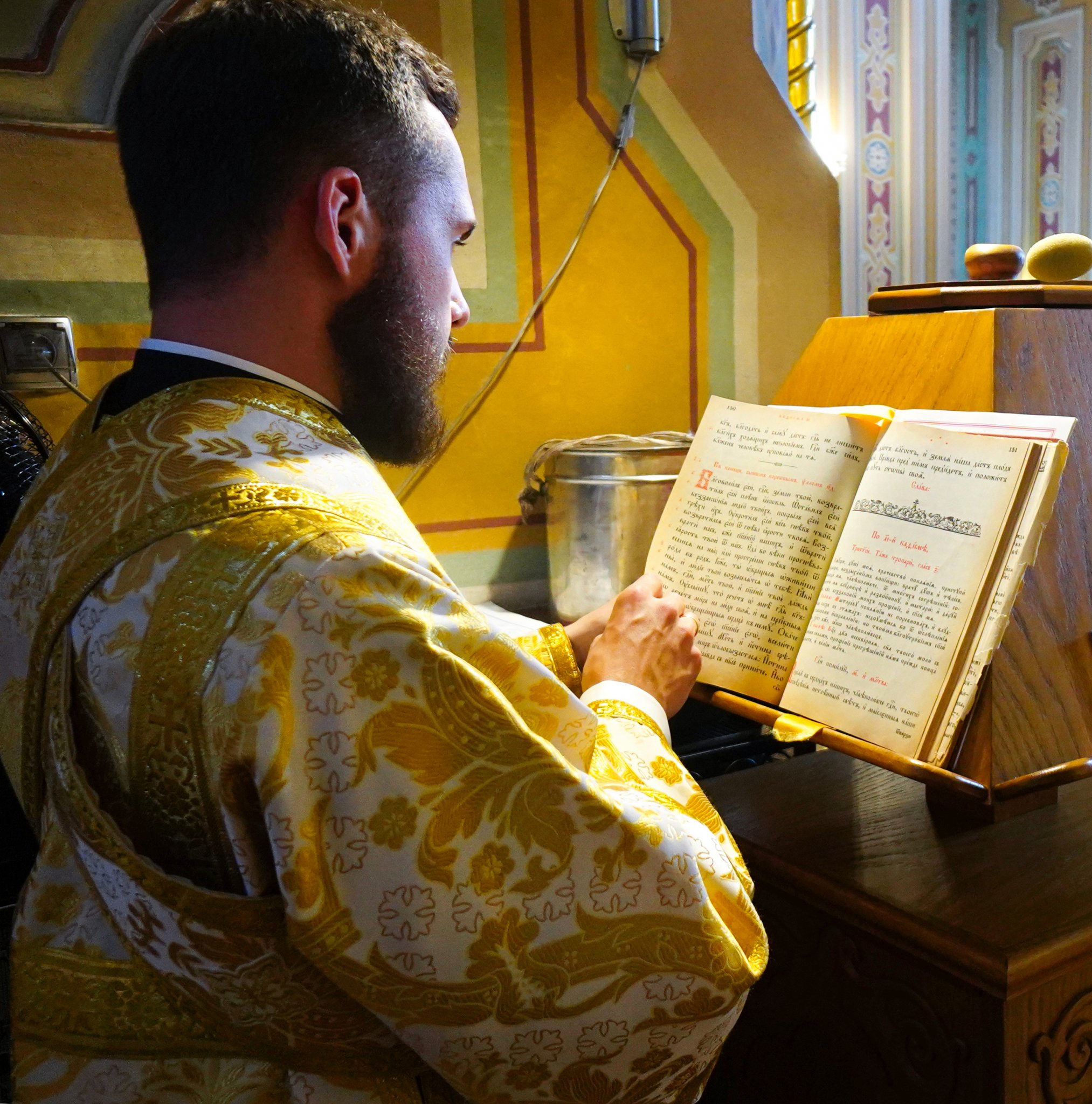 Patronal feast in St. Mary Magdalene Cathedral in Warsaw - the all-night vigil 