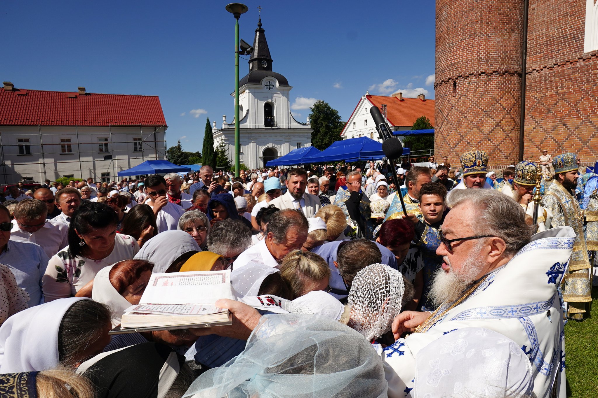 The Divine Liturgy in Supraśl Monastery in Suprasl Icon of the Mother of God feast 