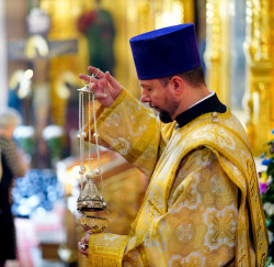 jarek11 
Divine Liturgy of the patronal feast in St. Mary Magdalene Cathedral in Warsaw 
2021-08-16 15:00:56