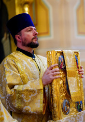jarek 
Patronal feast in St. Mary Magdalene Cathedral in Warsaw - the Divine Liturgy 
2021-08-19 20:20:28
