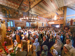 jarek11 
The Divine Liturgy in Grabarka Convent    
2021-08-30 19:39:29