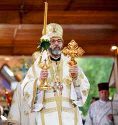 jarek11 
The Divine Liturgy in Grabarka Convent    
2021-08-30 19:46:18