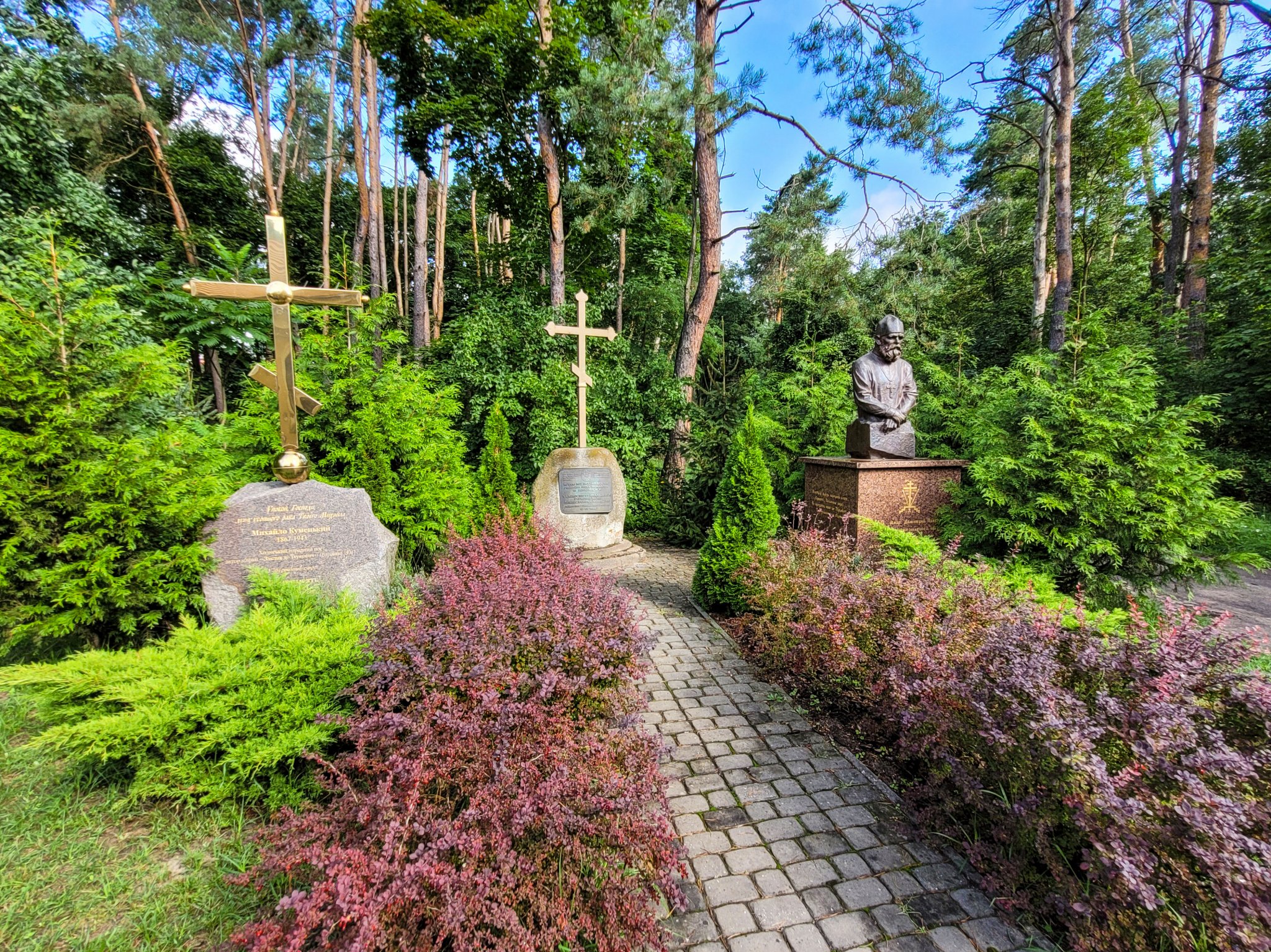 Memory crosses of Turkowice Convent