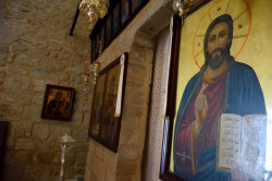 Sheep1389 
Iconostasis of st. Nicholas church, Chekka 
2021-10-11 00:03:48