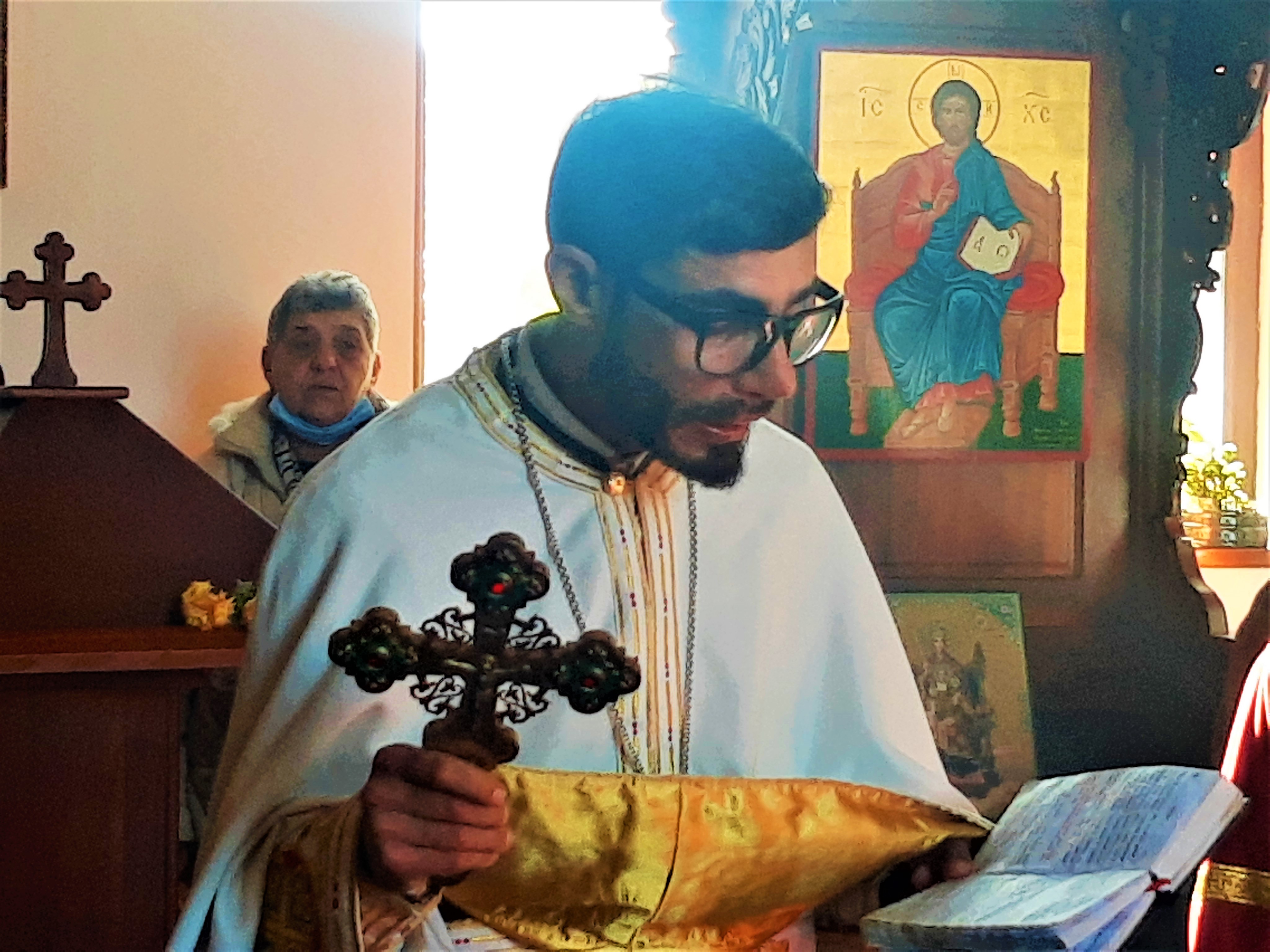 Отец Петър от храм "Св. Климент Охридски"