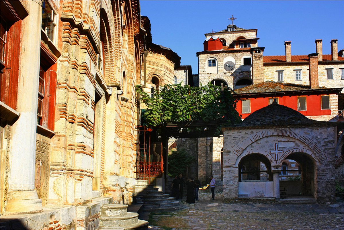 Monastery Chilandariou on Agion Oros - Манастир Хиландар на Светој Гори