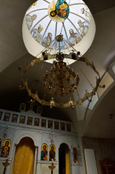 Sheep1389 
Iconostasis, chandelier, cupola of Baskenta 
2021-11-03 20:39:10
