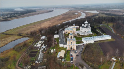 Viksimono 
Варлаамо-Хутынский монастырь 
15 
2021-11-07 11:54:51