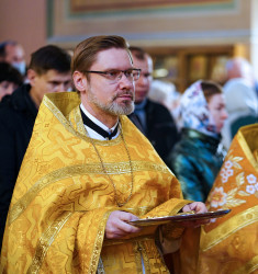 jarek11 
Fr. Andrzej Lewczak 
2021-11-20 17:09:55
