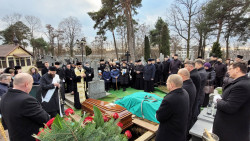 jarek11 
Protodeacon Anatol Daniluk funeral 
2021-11-24 19:32:13