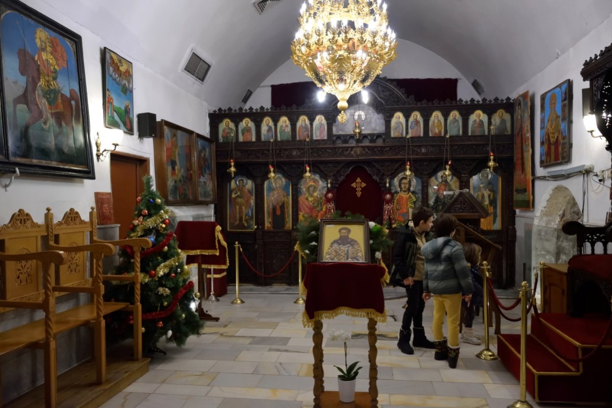 Cerkiew św. Mikołaja w Sofii w dzień św. Bazylego Wielkiego 01.01.2022