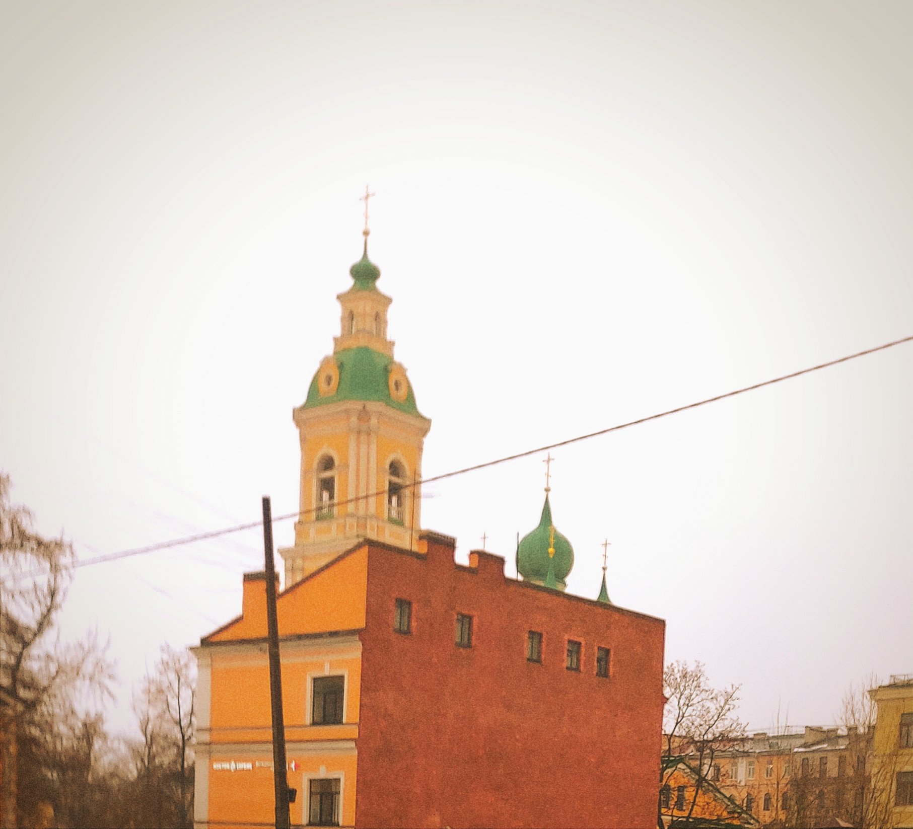 В городе