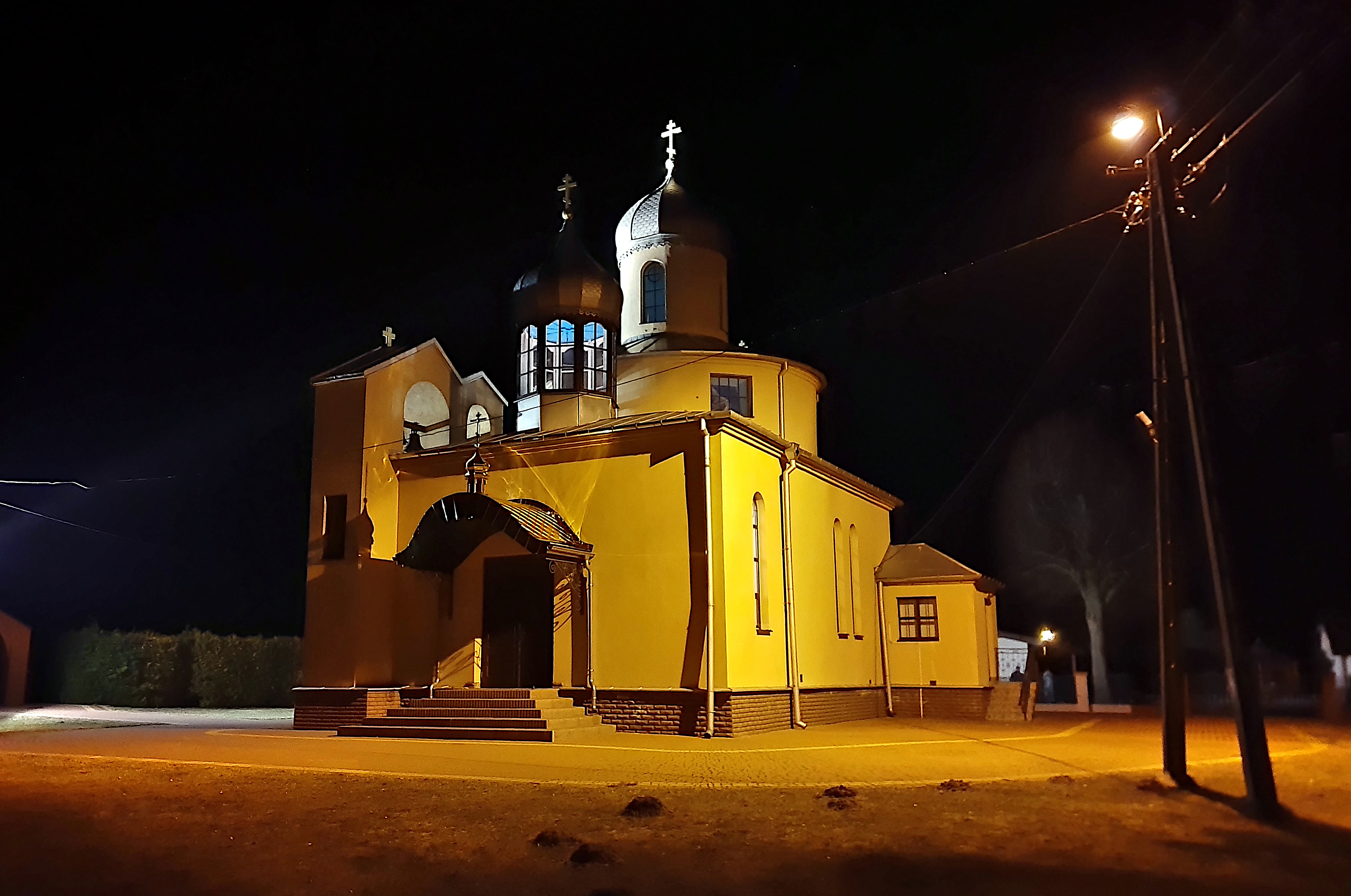 Cerkiew nocą