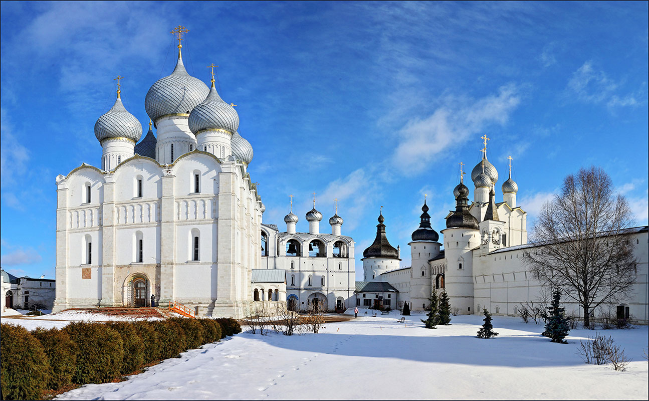 Ростов Великий. Соборная площадь